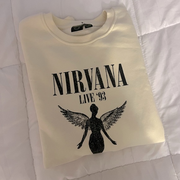 *NWOT* NIRVANA Crew Neck Sweatshirt 🔥 - Picture 3 of 4